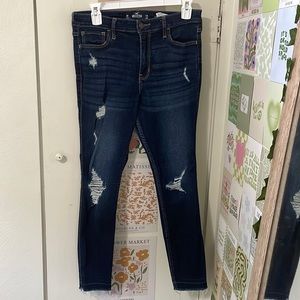 Hollister High Rise Crop Super Skinny